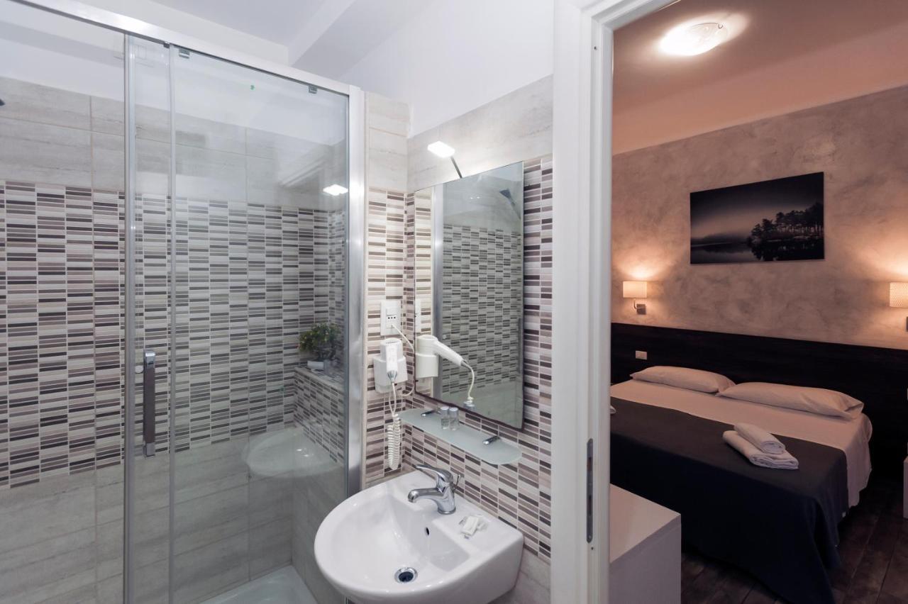Tiburtina Inn Guest House Rome Buitenkant foto