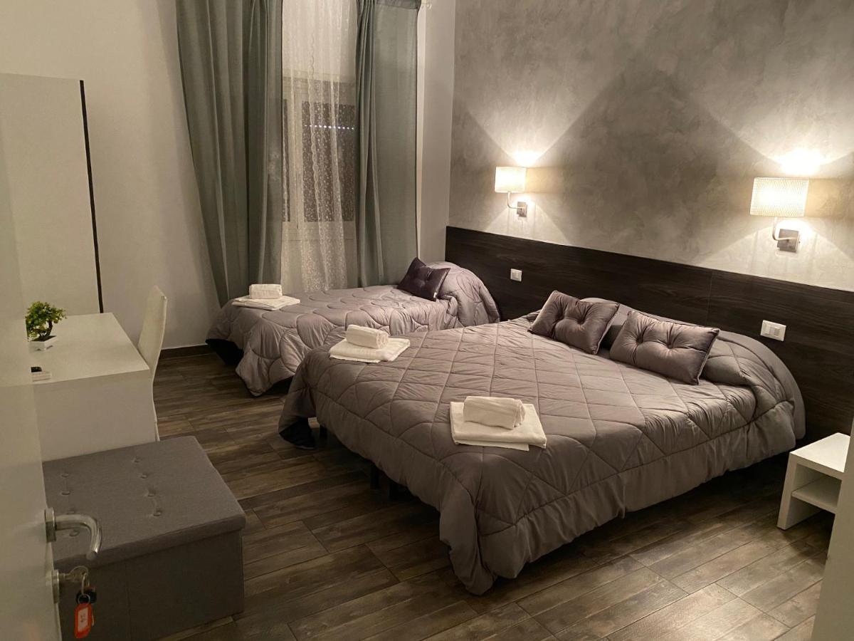 Tiburtina Inn Guest House Rome Buitenkant foto